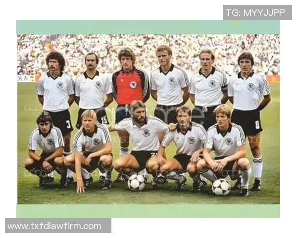 德国足球明星的辉煌历程与成就探讨