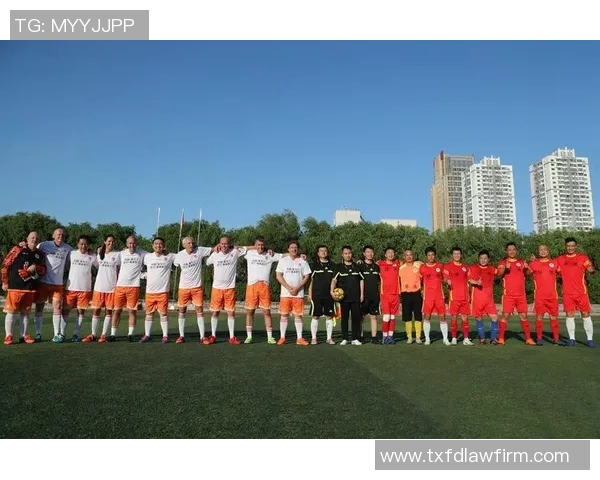 金钟国与足球明星的友谊之路：从绿茵场到荧幕的精彩瞬间