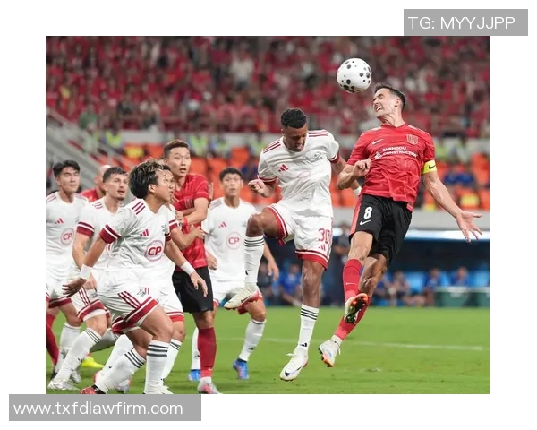 足球明星齐聚曼谷激情踢球精彩瞬间视频回顾